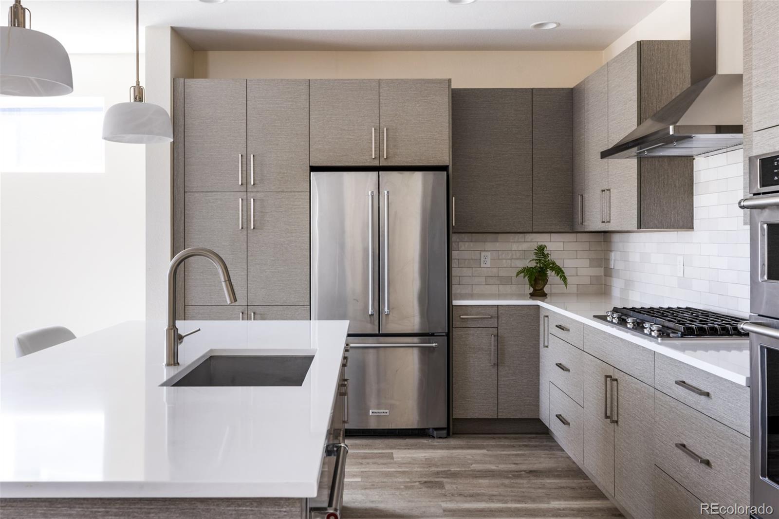 5620 Zuni Court Denver CO 80221