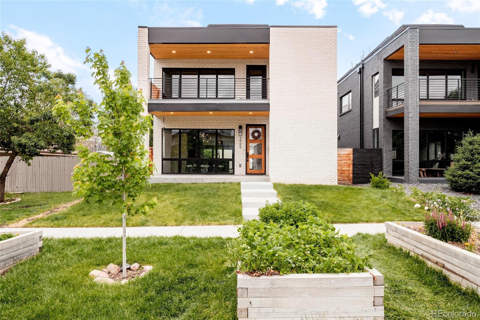 3985 Mariposa Street Denver CO 80211
