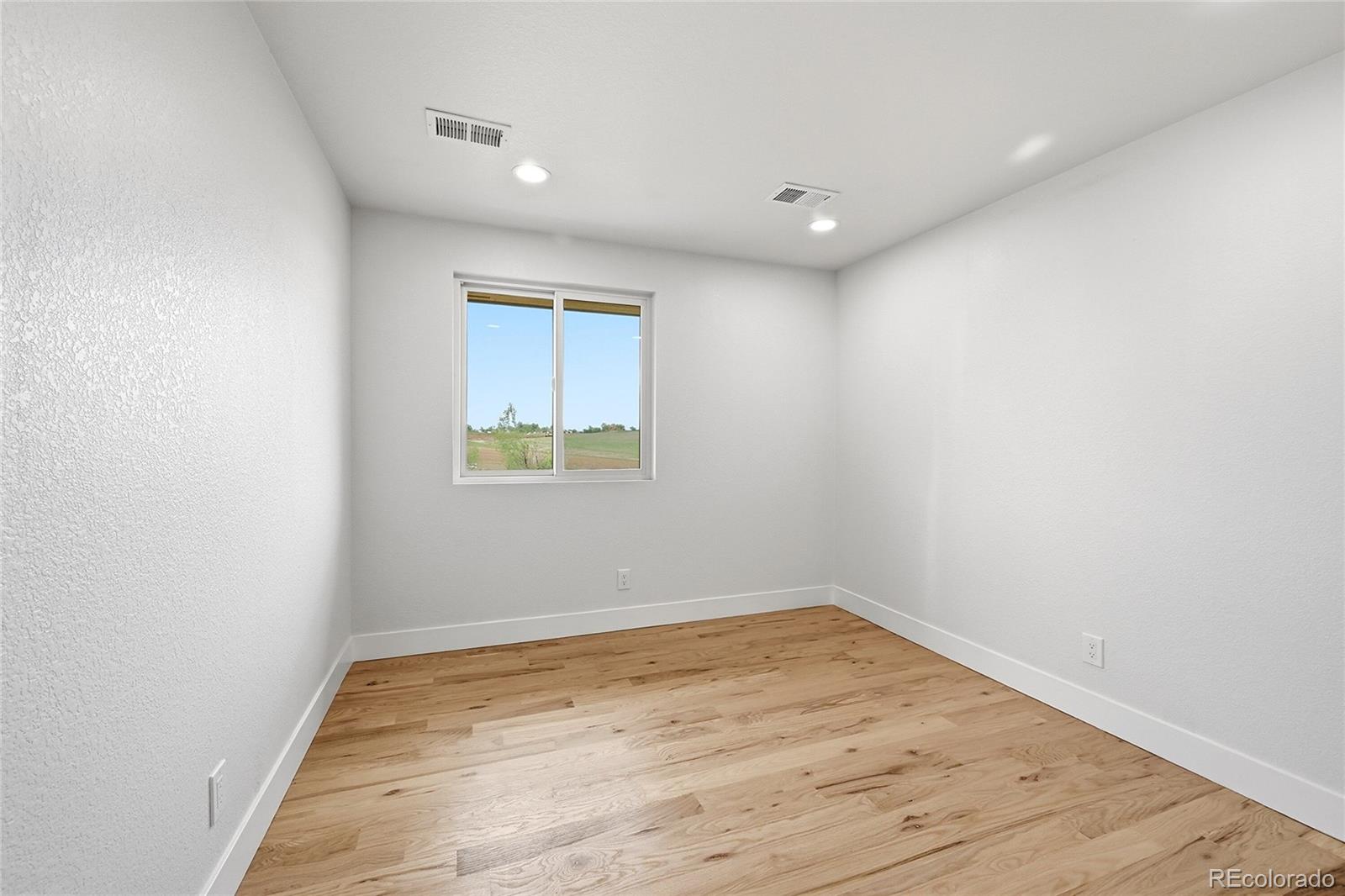 434 County Road 16 1/2 Longmont CO 80504