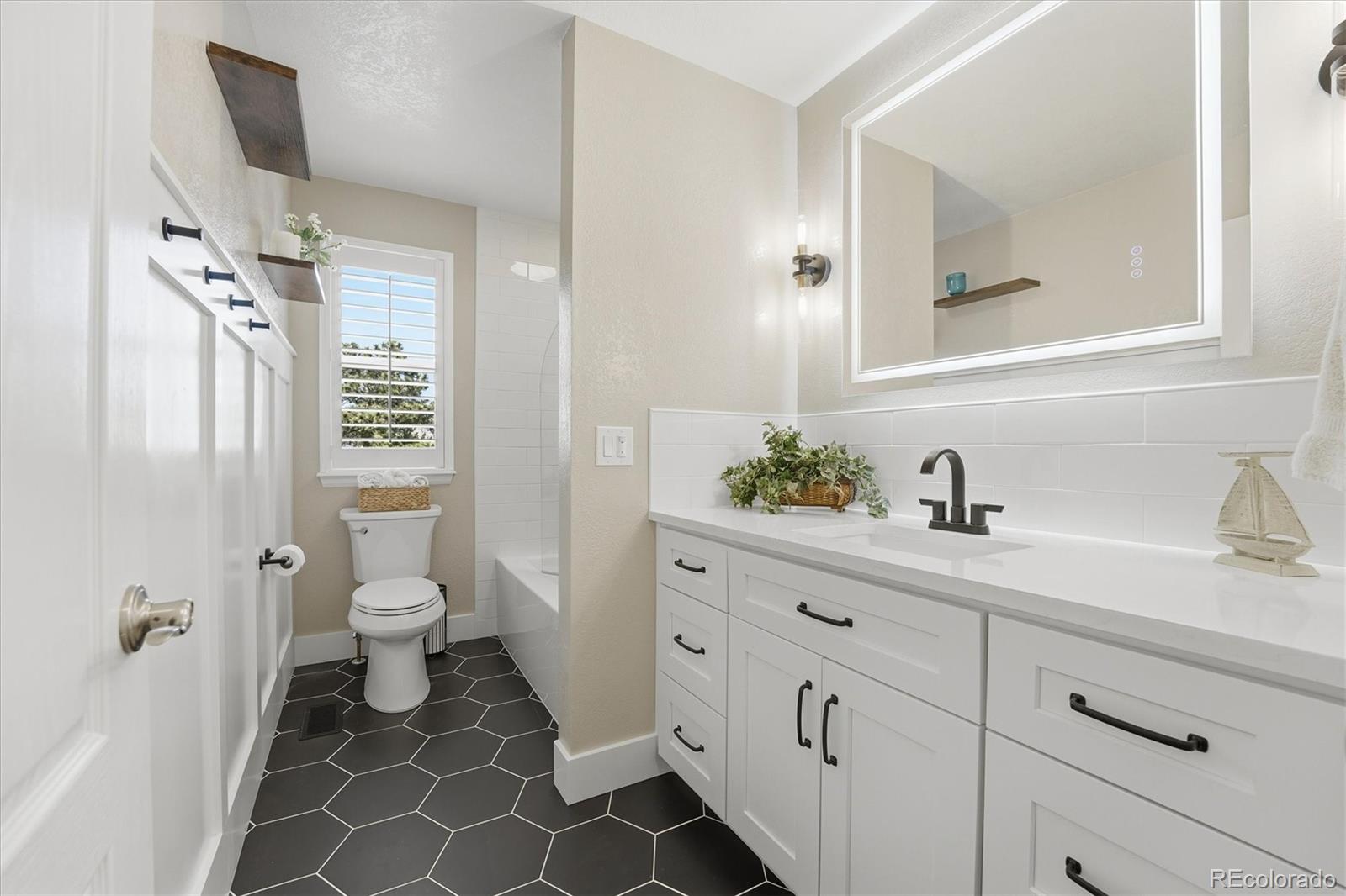 6867 S Duquesne Court Aurora CO 80016