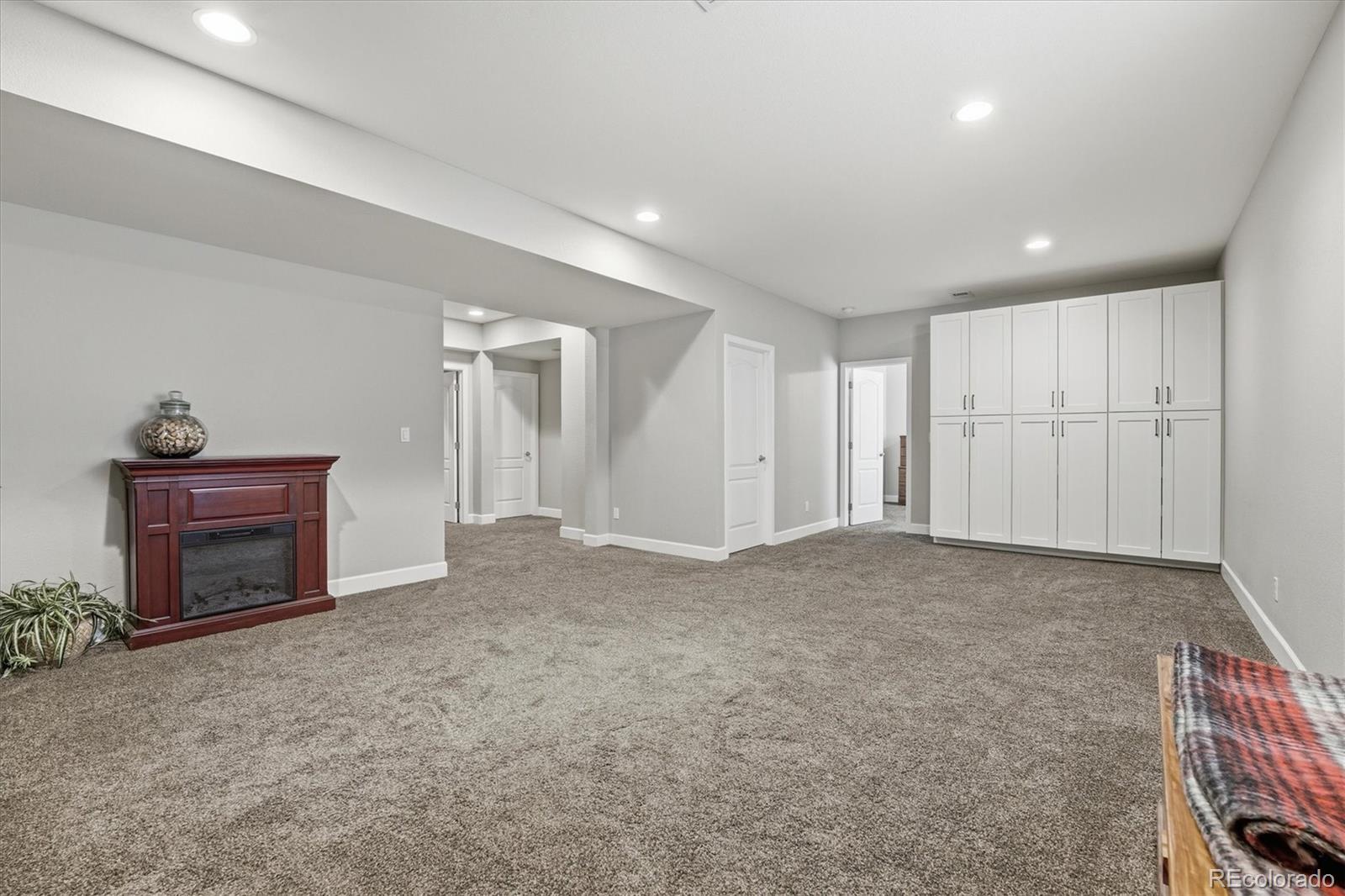 6867 S Duquesne Court Aurora CO 80016
