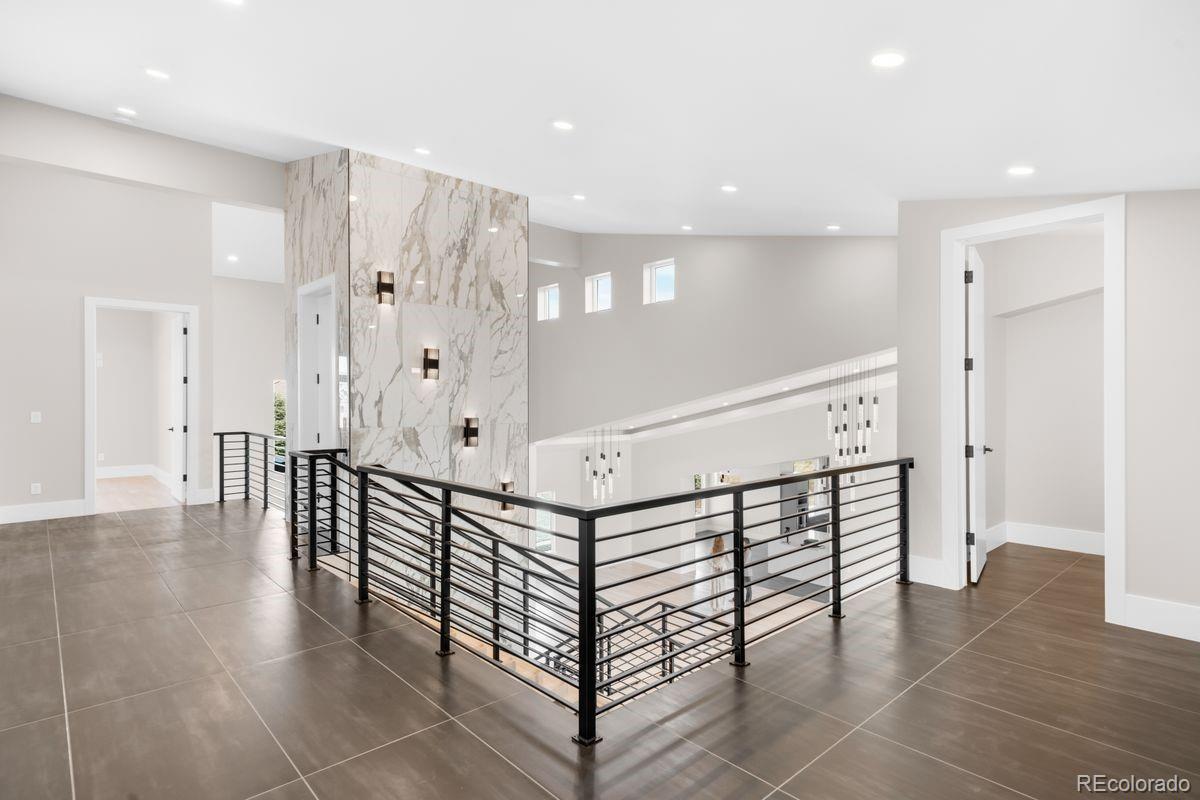 6954 S Espana Way Centennial CO 80016