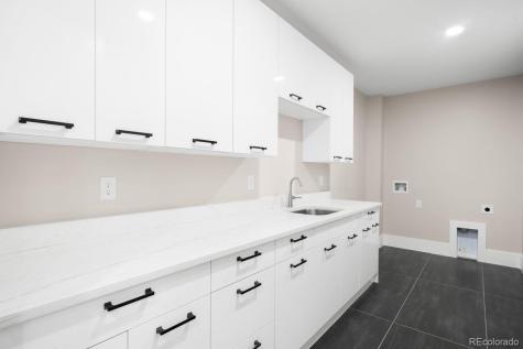 6954 S Espana Way Centennial CO 80016