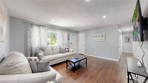 8438 Ames Street Arvada CO 80003