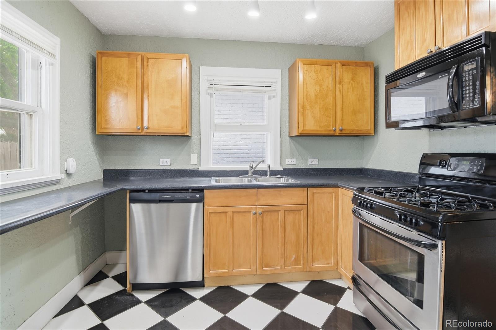 4424 Sherman Street Denver CO 80216