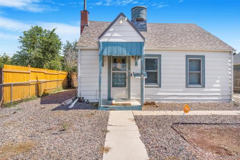 2086 Elmira Street Aurora CO 80010