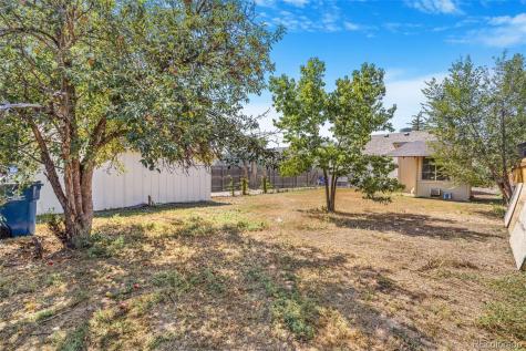 2086 Elmira Street Aurora CO 80010
