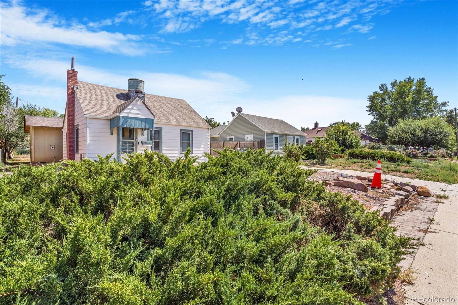 2086 Elmira Street Aurora CO 80010