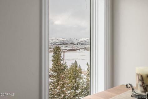 37 GCR 4482 Grand Lake CO 80447