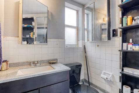 771 Troy Street Aurora CO 80011