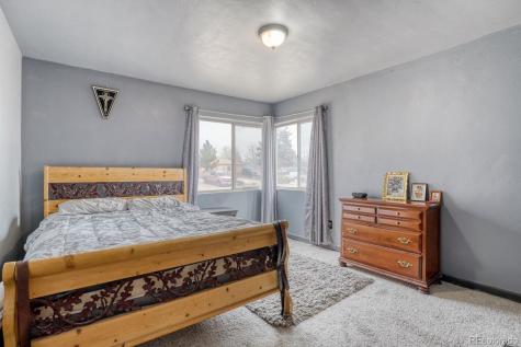 771 Troy Street Aurora CO 80011