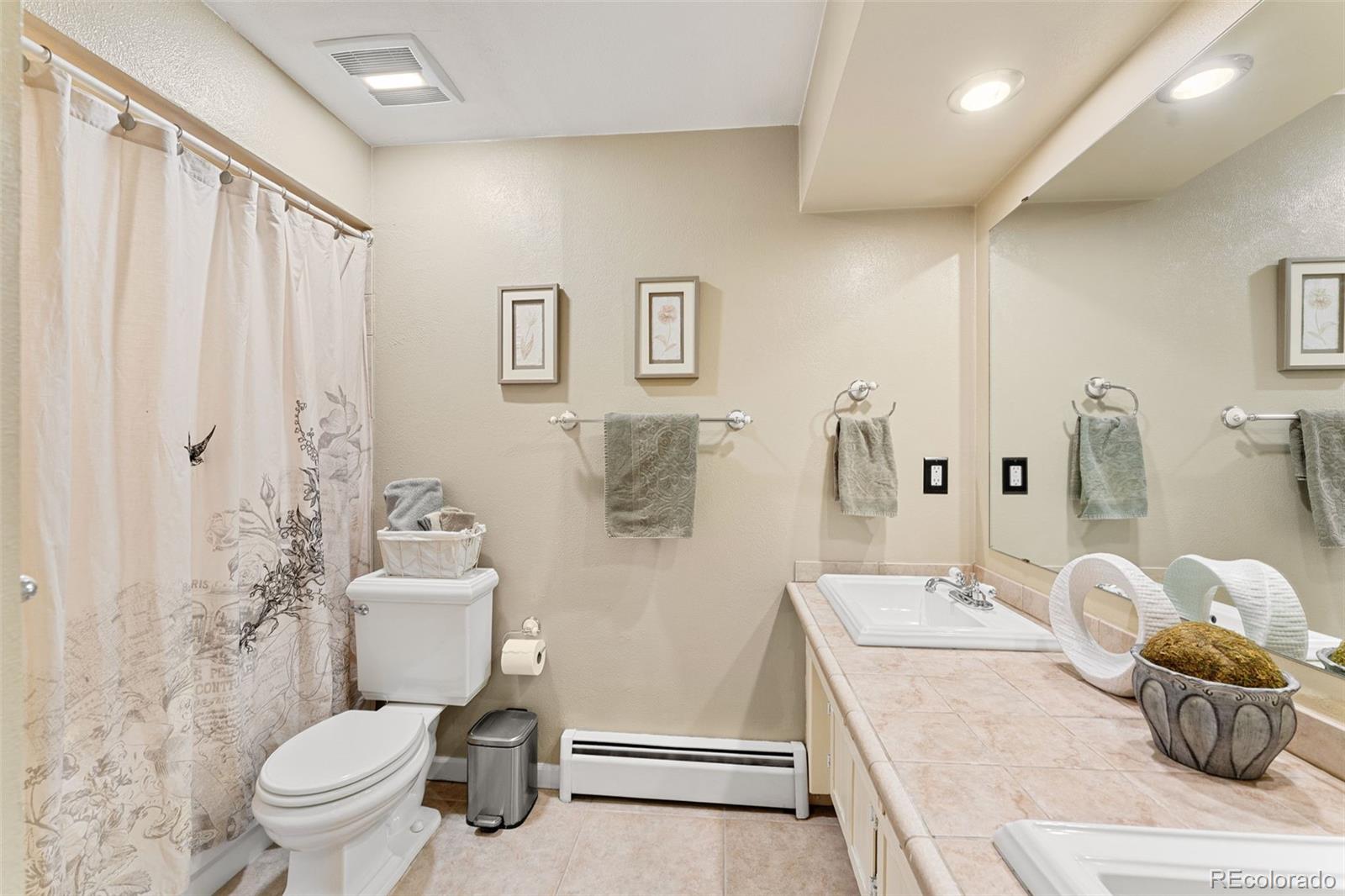 5825 Bellflower Drive Littleton CO 80123