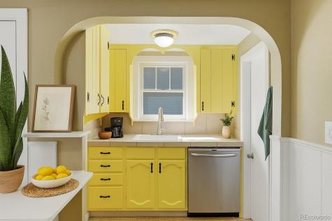 2002 Oak Way Colorado Springs CO 80906