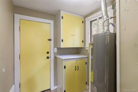 2002 Oak Way Colorado Springs CO 80906