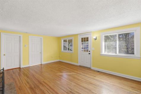 2002 Oak Way Colorado Springs CO 80906