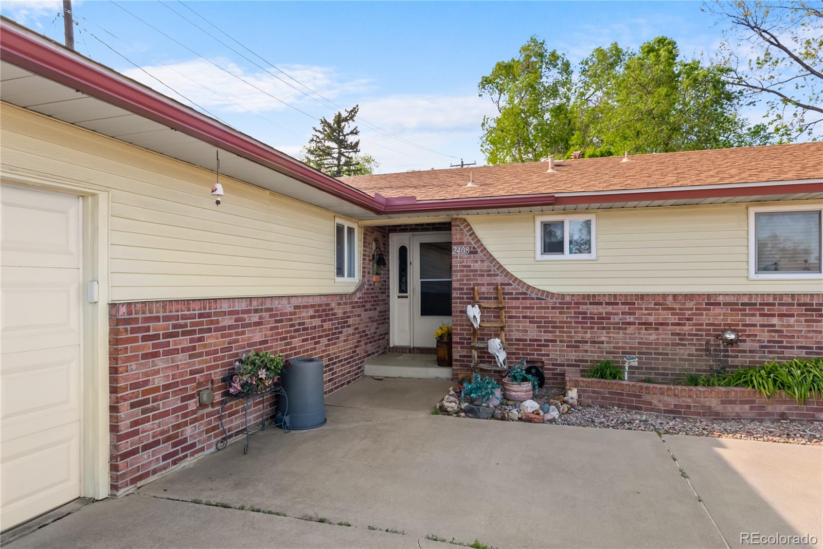 2408 Bandelier Drive Colorado Springs CO 80910