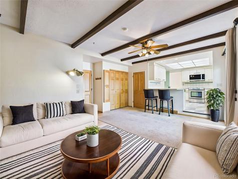 2210 Greenwich Circle Colorado Springs CO 80909