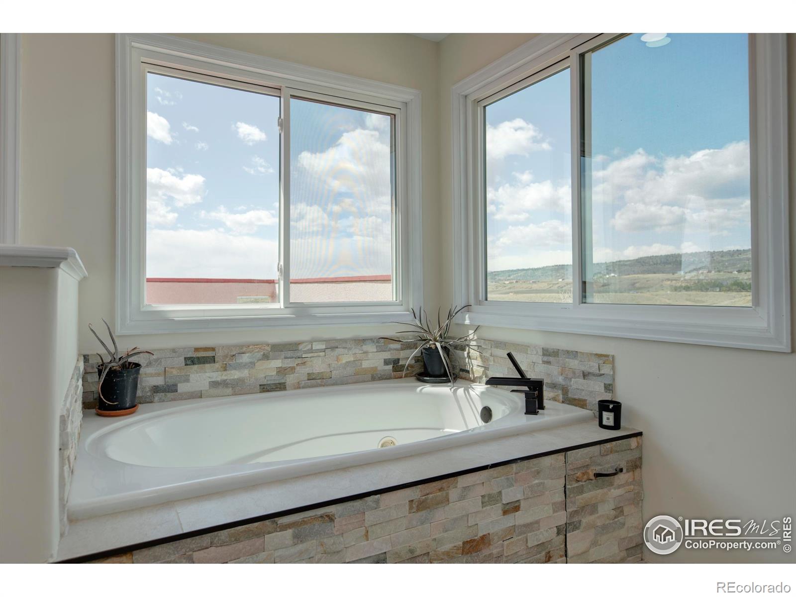 871 N County Road 23e Berthoud CO 80513