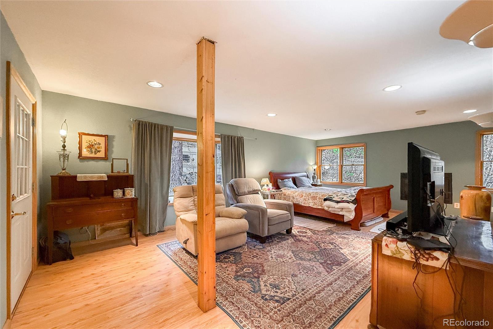 2508 Riverside Drive Lyons CO 80540