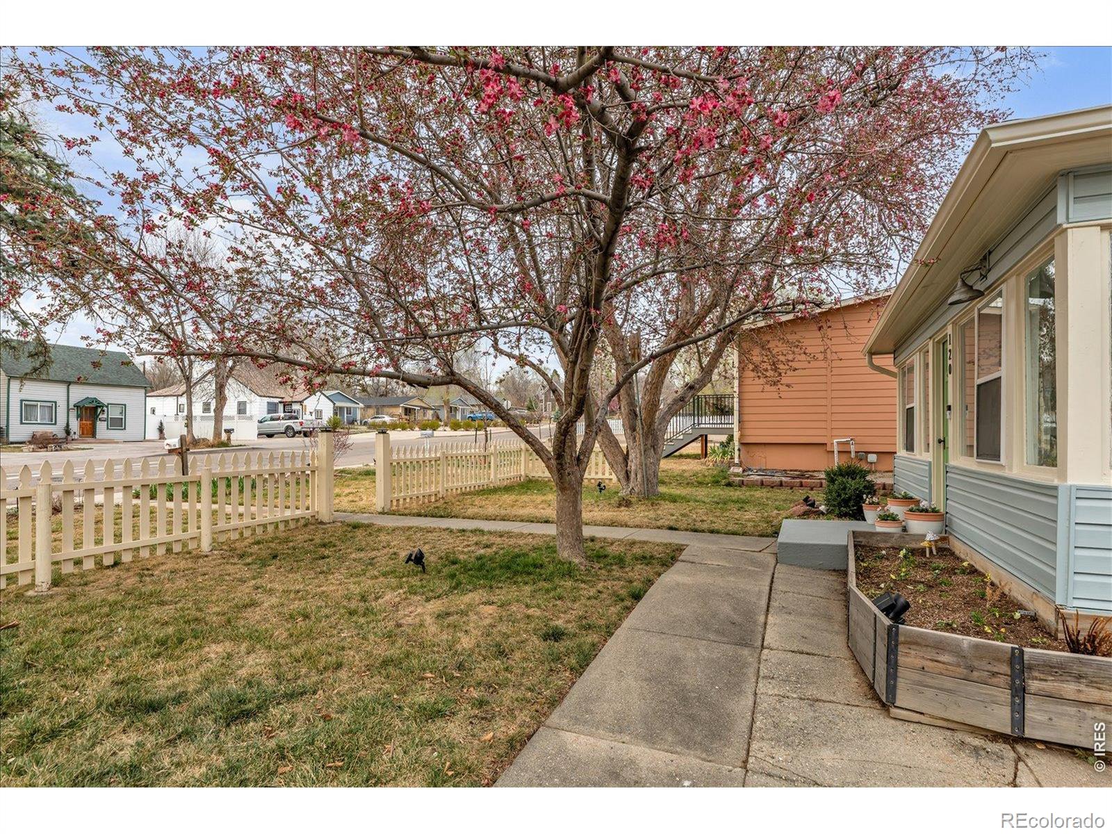 120 Bowen Street Longmont CO 80501