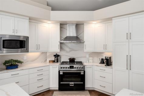 5702 W Hoover Place Littleton CO 80123
