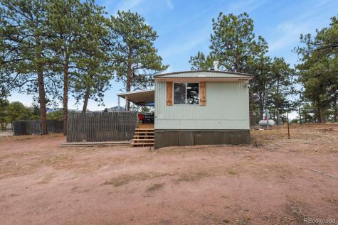 957 Arapahoe Drive Florissant CO 80816