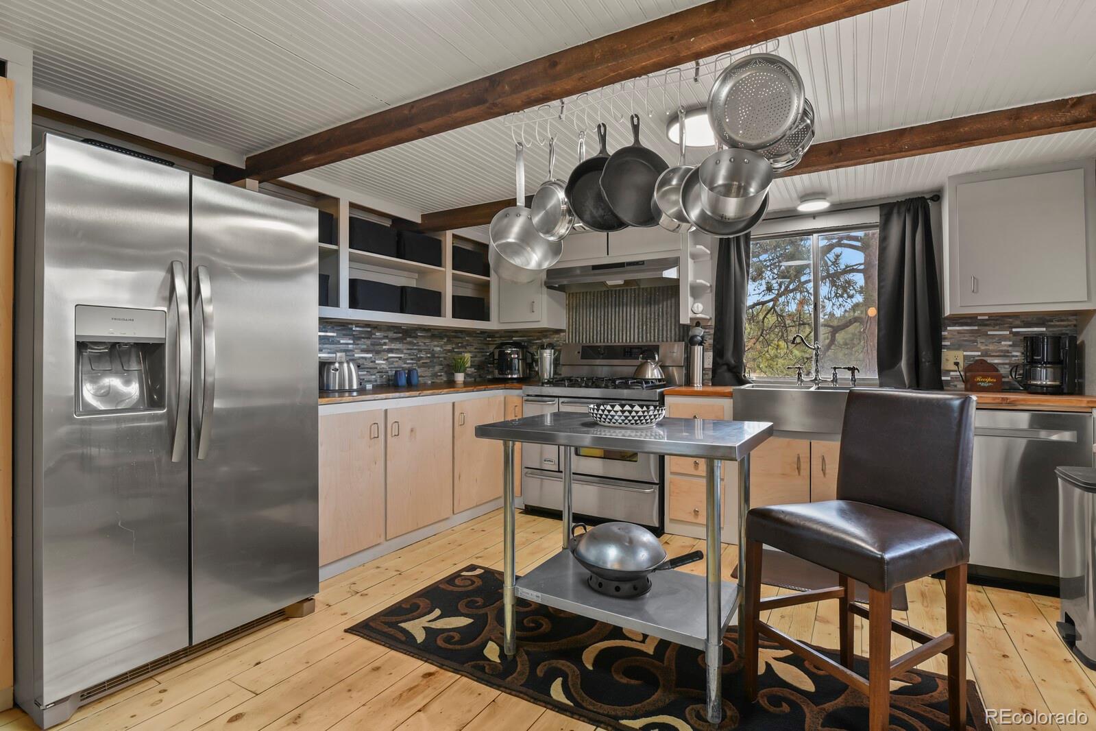 957 Arapahoe Drive Florissant CO 80816