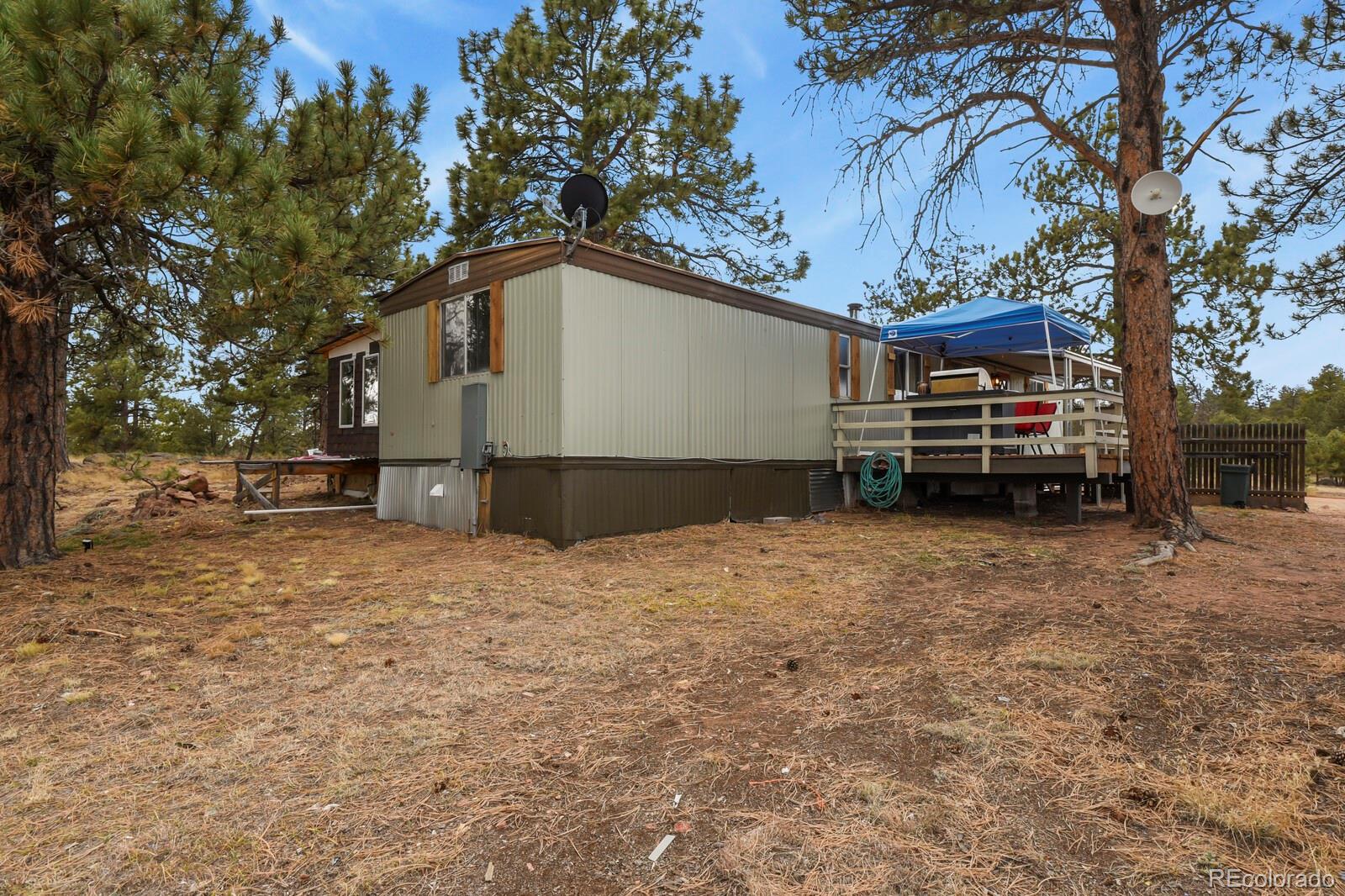 957 Arapahoe Drive Florissant CO 80816
