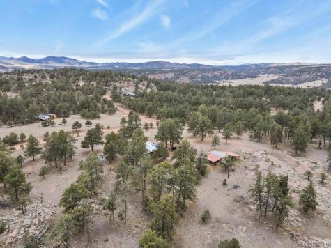 957 Arapahoe Drive Florissant CO 80816