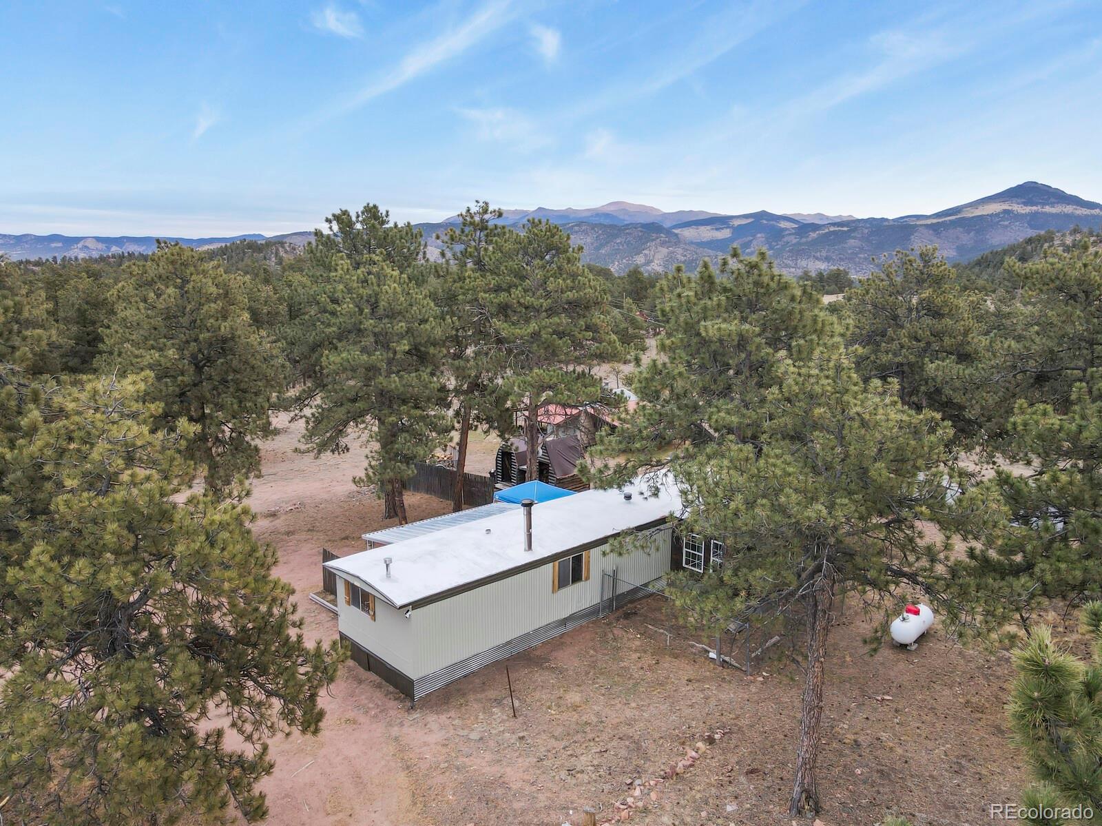 957 Arapahoe Drive Florissant CO 80816