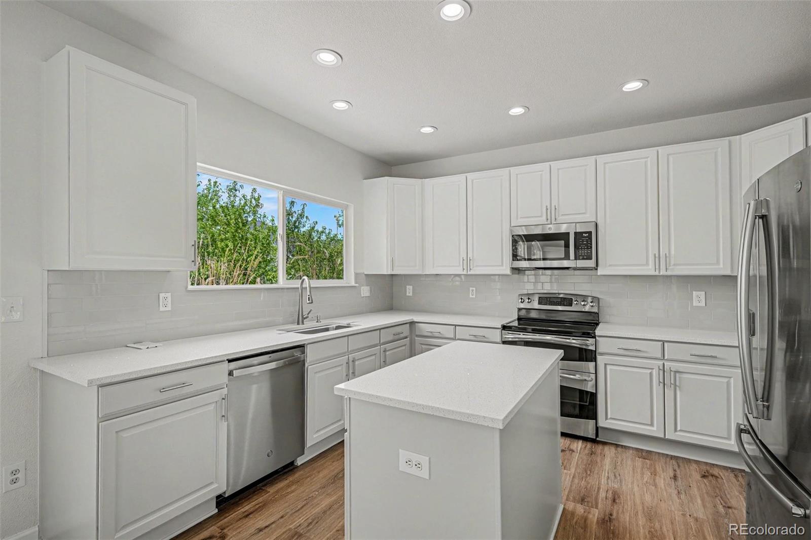 9404 Painted Canyon Circle Highlands Ranch CO 80129