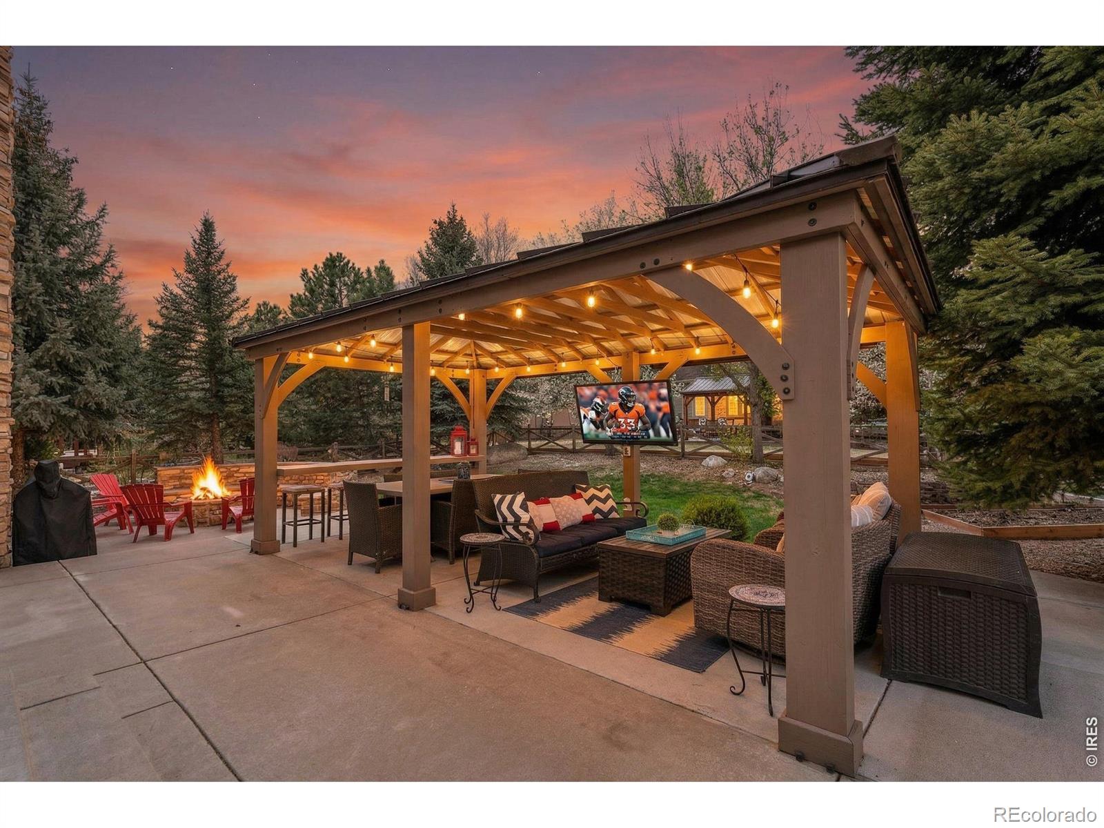 1744 Montgomery Circle Longmont CO 80504