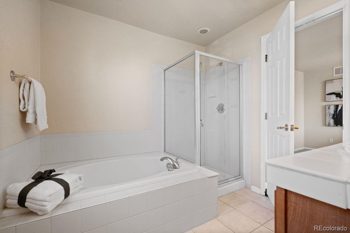 7036 S Gun Club Court Aurora CO 80016