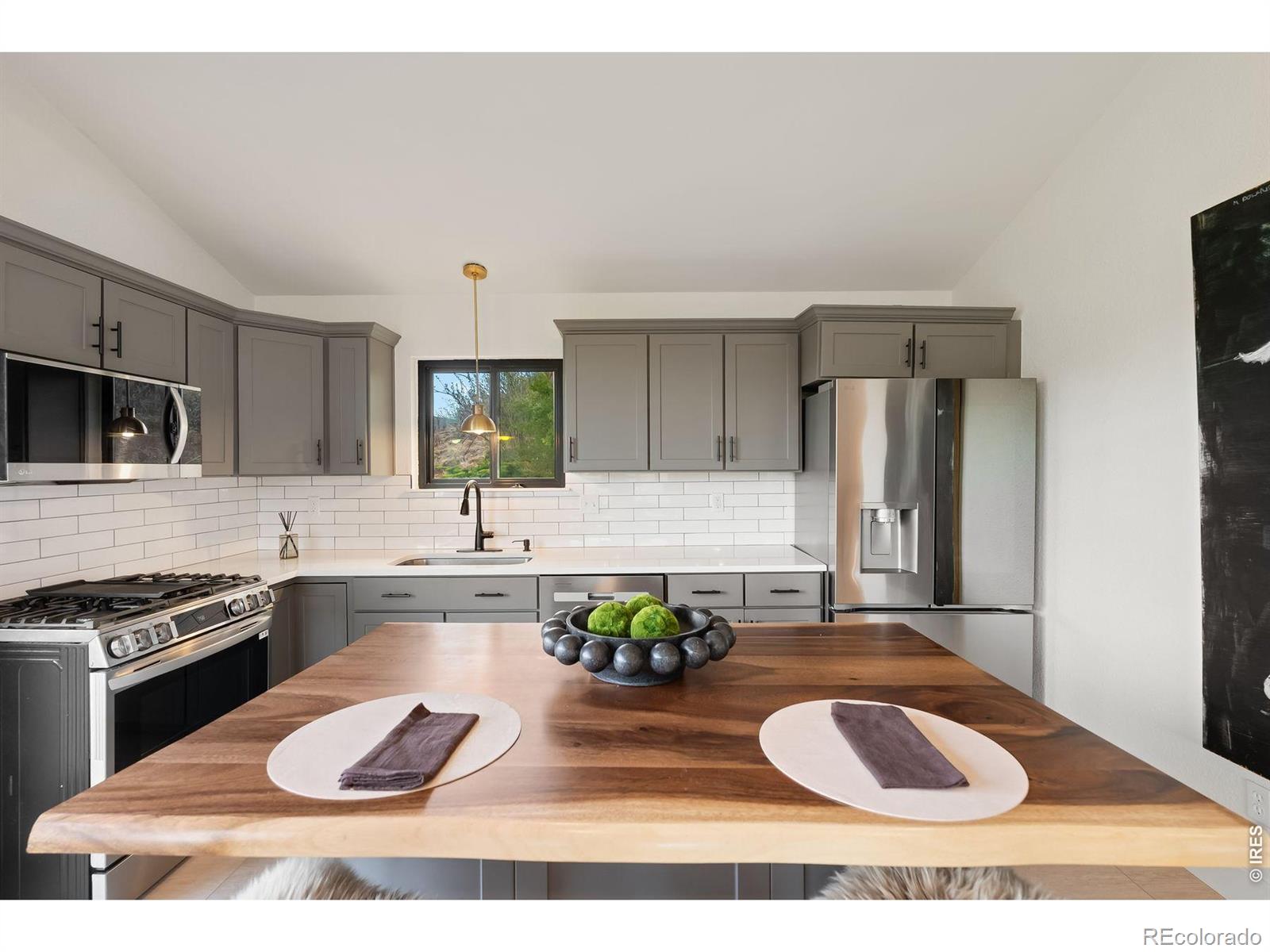 926 4th Avenue Lyons CO 80540