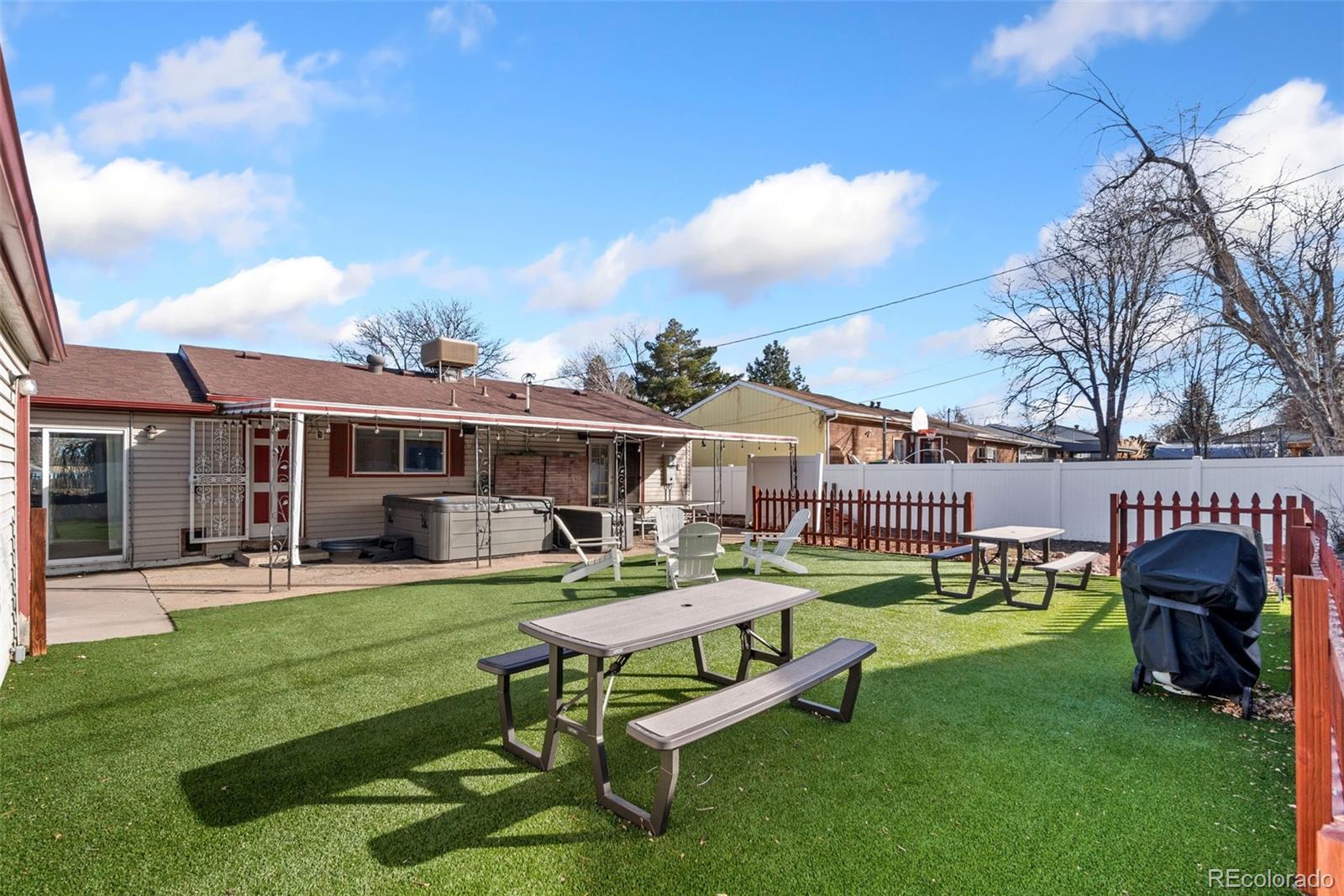 5533 Raritan Way Denver CO 80221