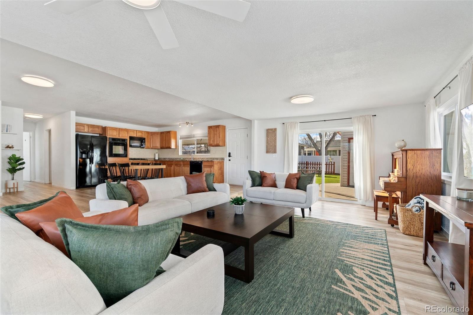 5533 Raritan Way Denver CO 80221