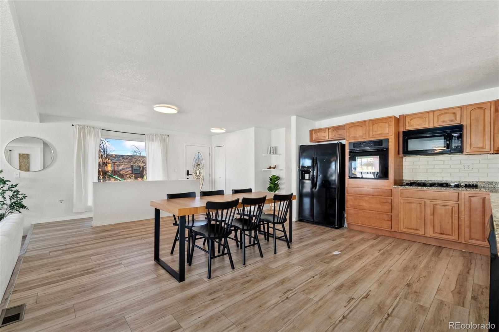 5533 Raritan Way Denver CO 80221