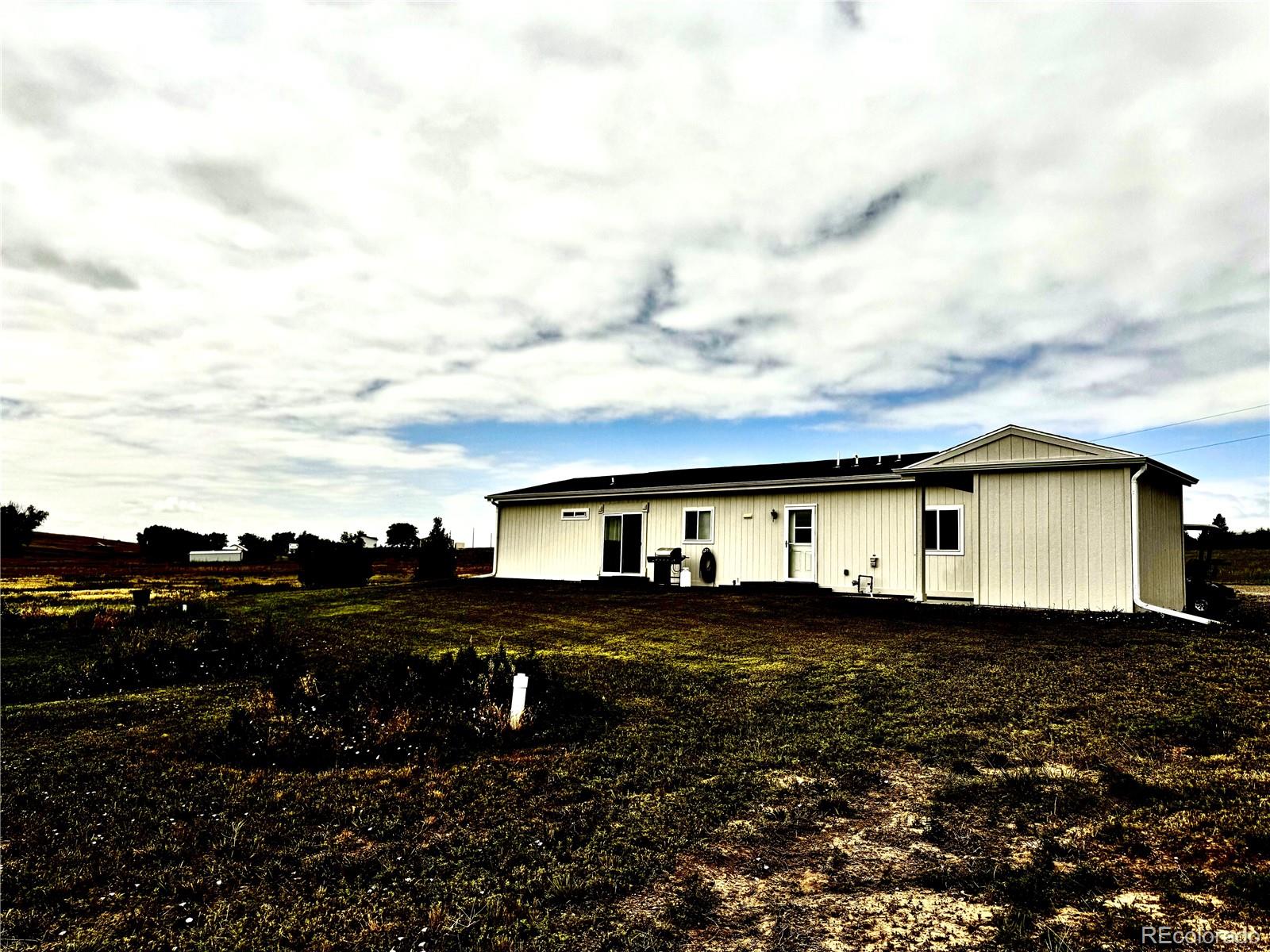 39633 E 160th Avenue Keenesburg CO 80643