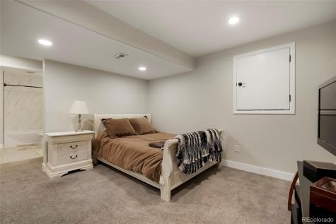 6090 S Yampa Street Aurora CO 80016