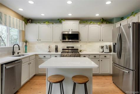 6090 S Yampa Street Aurora CO 80016