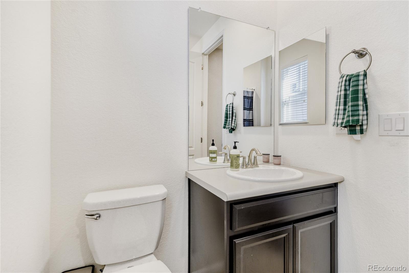 16584 Azalea Avenue Parker CO 80134