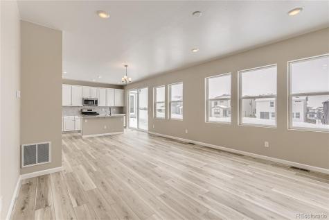 3270 N Denali Street Aurora CO 80019