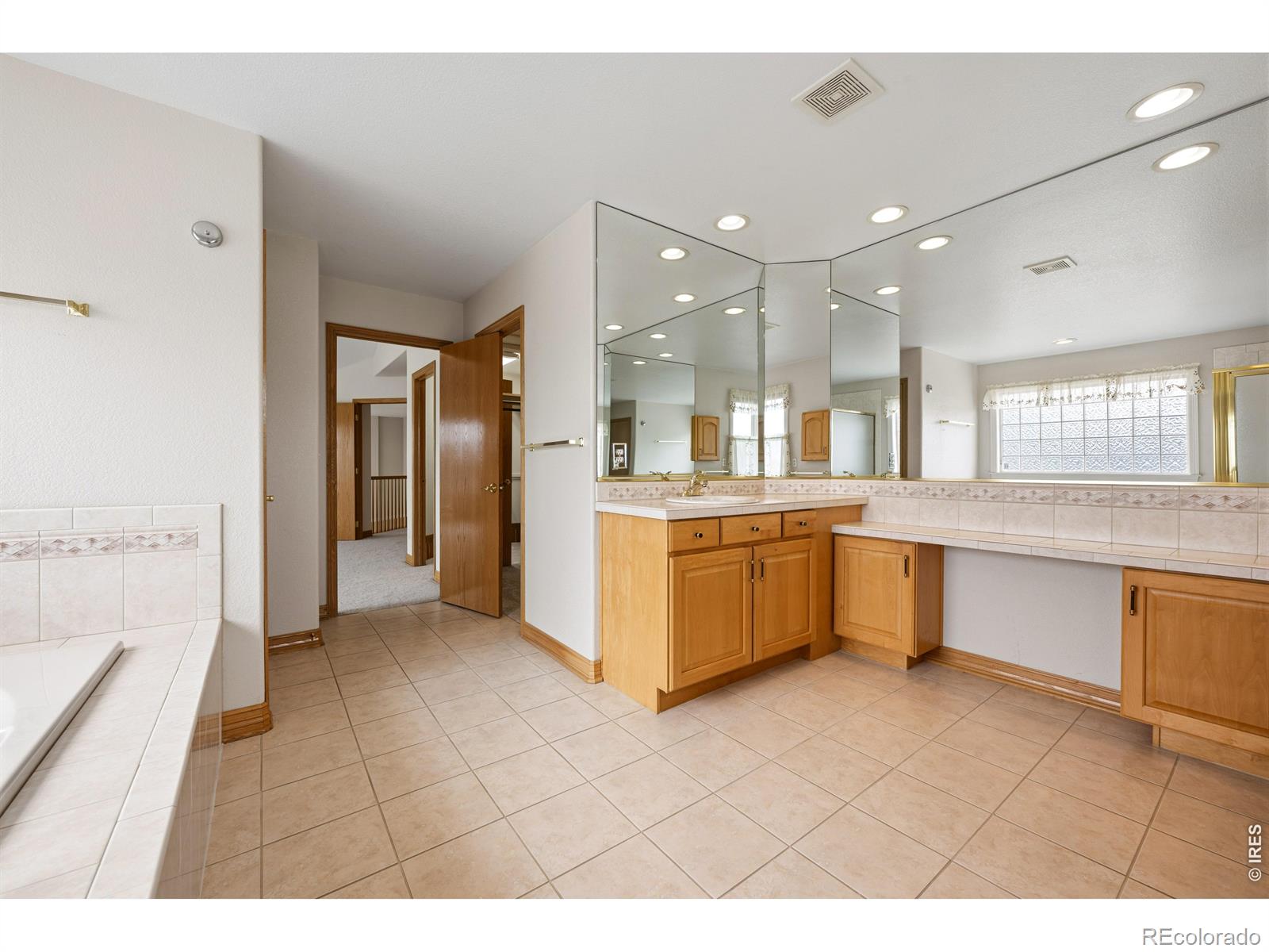 11790 Pleasant View Ridge Longmont CO 80504