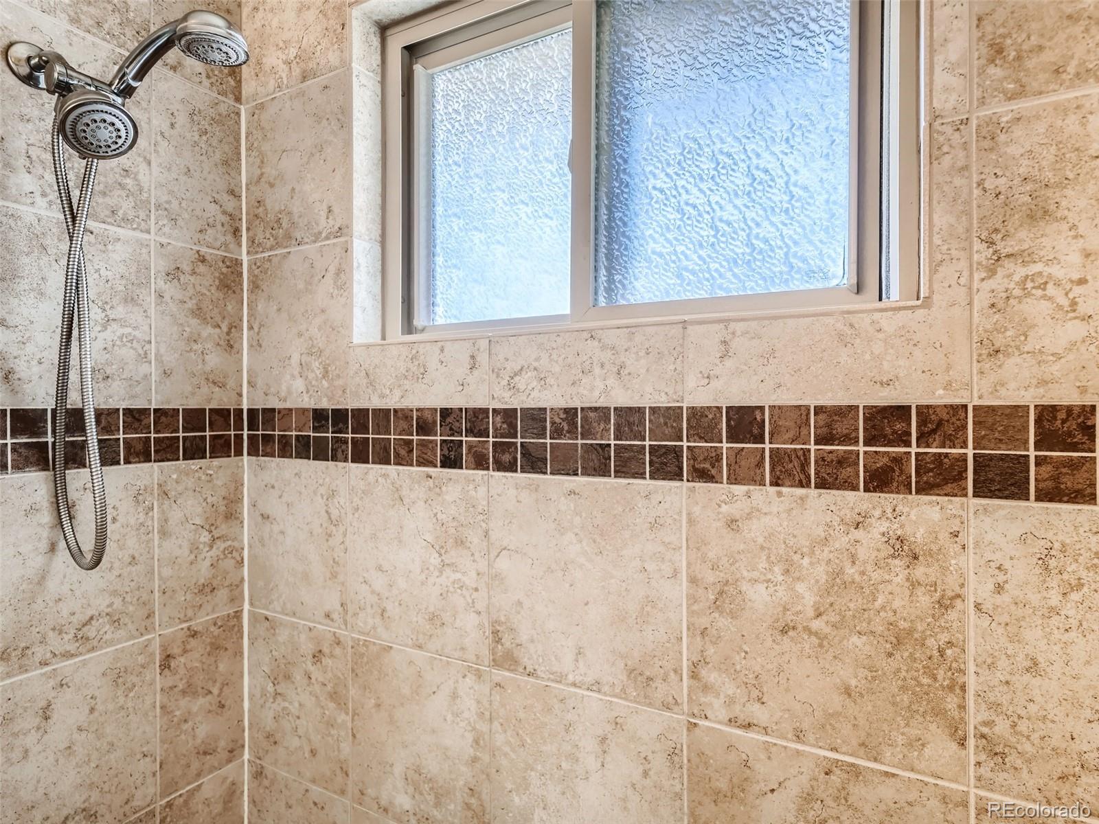 9870 W 53rd Avenue Arvada CO 80002