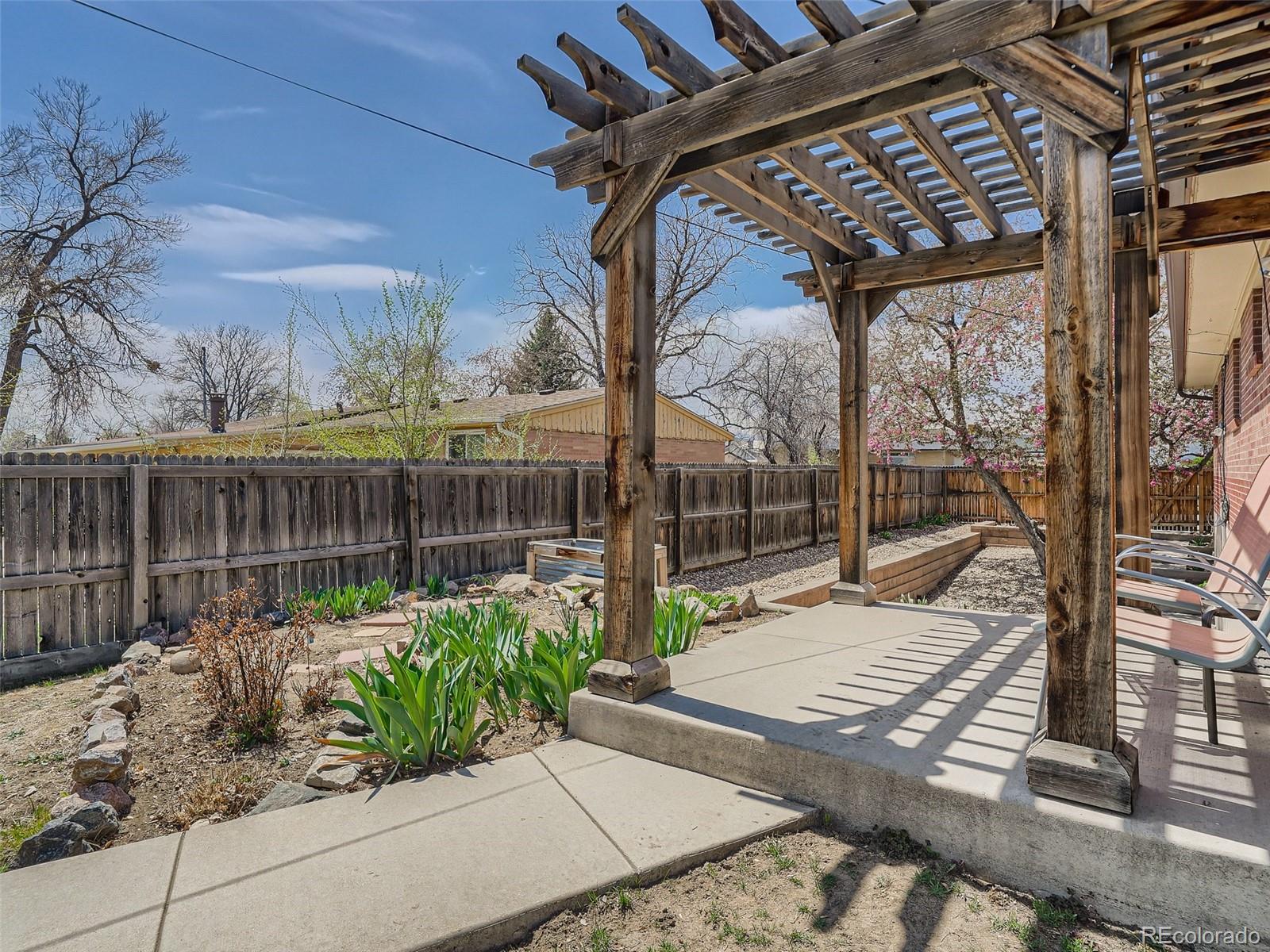 9870 W 53rd Avenue Arvada CO 80002