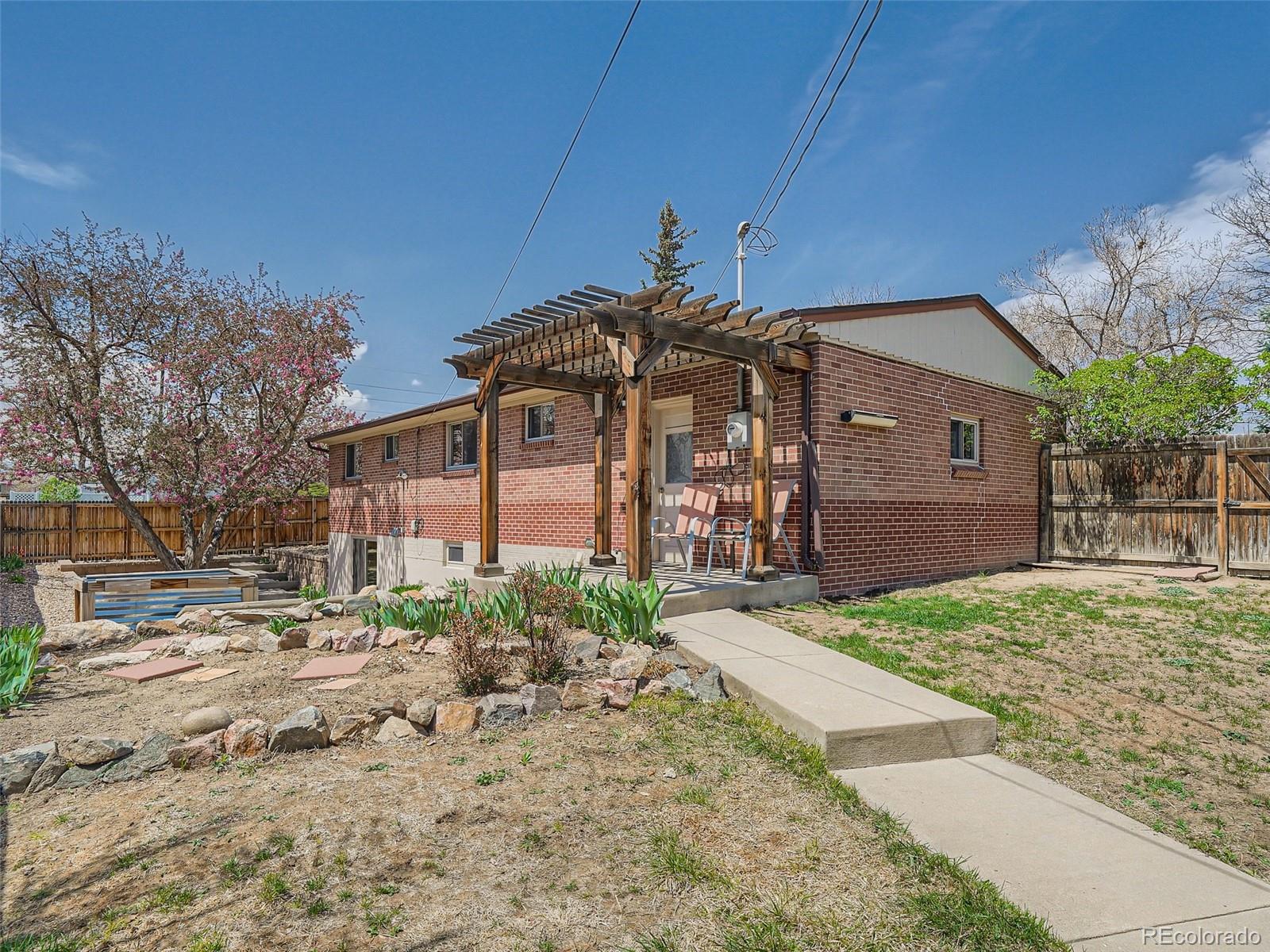 9870 W 53rd Avenue Arvada CO 80002