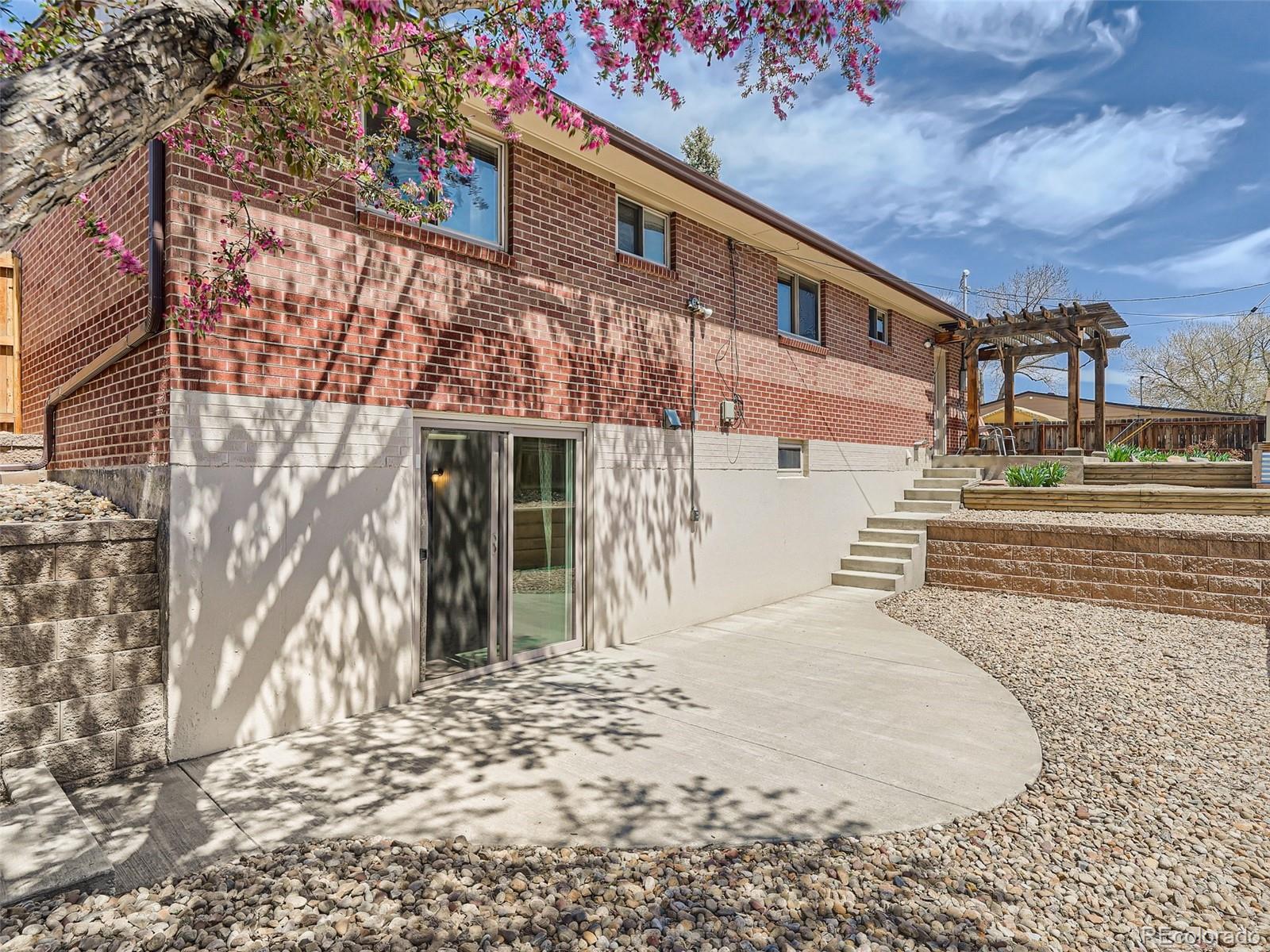 9870 W 53rd Avenue Arvada CO 80002