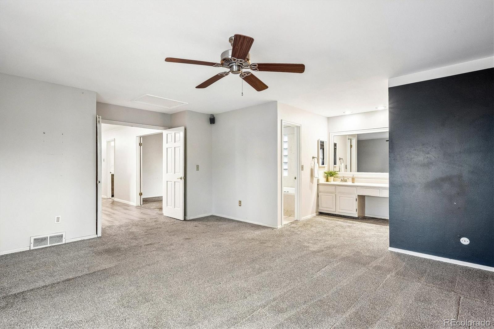 8039 S Newport Court Centennial CO 80112