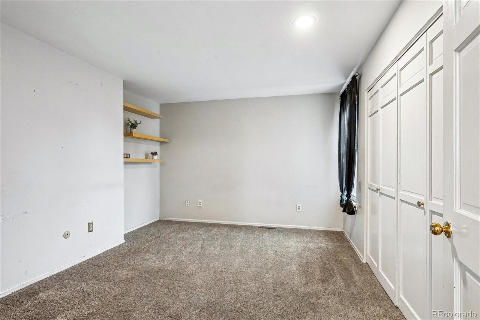 8039 S Newport Court Centennial CO 80112