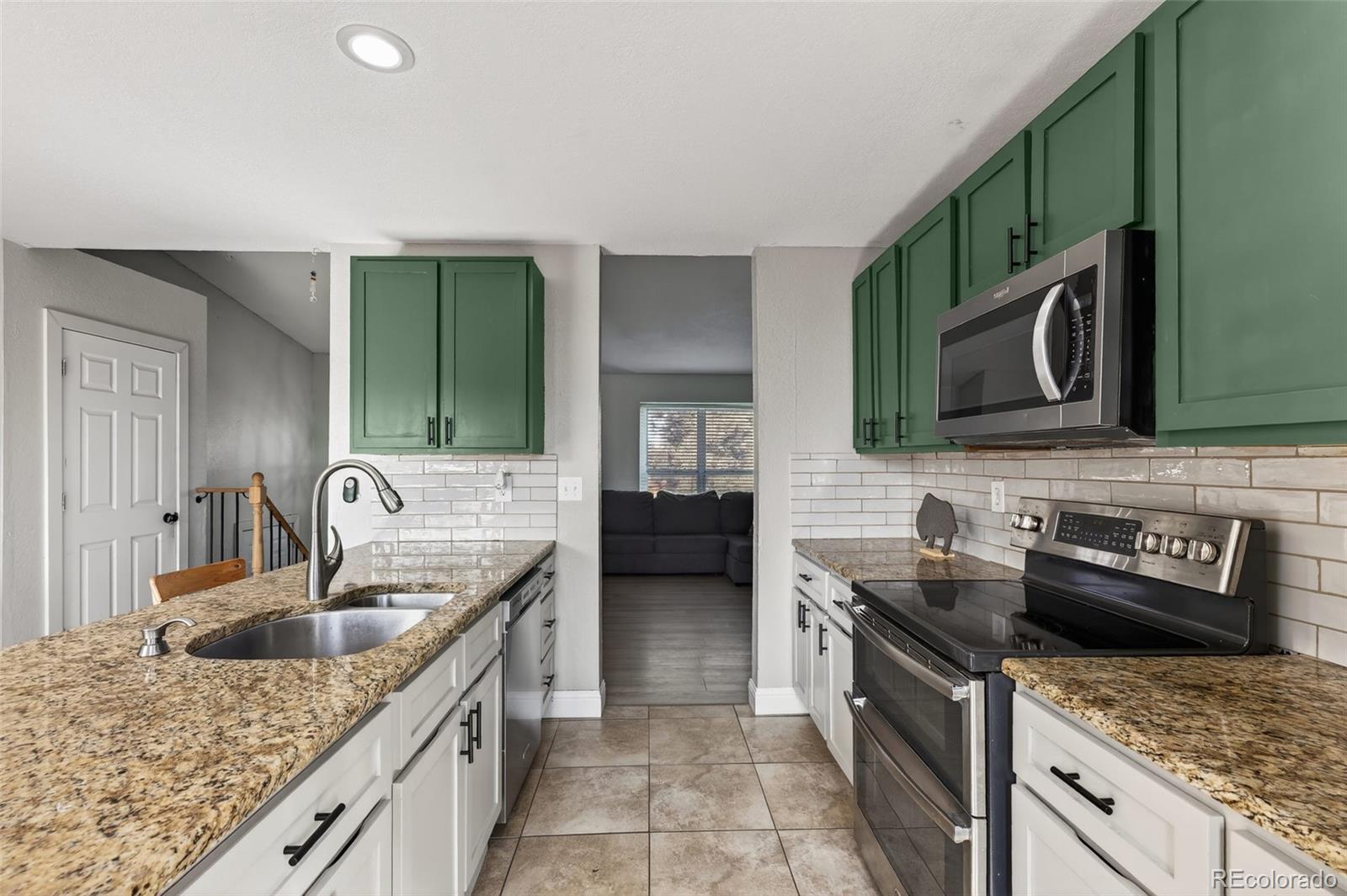 5915 S Nepal Street Centennial CO 80015